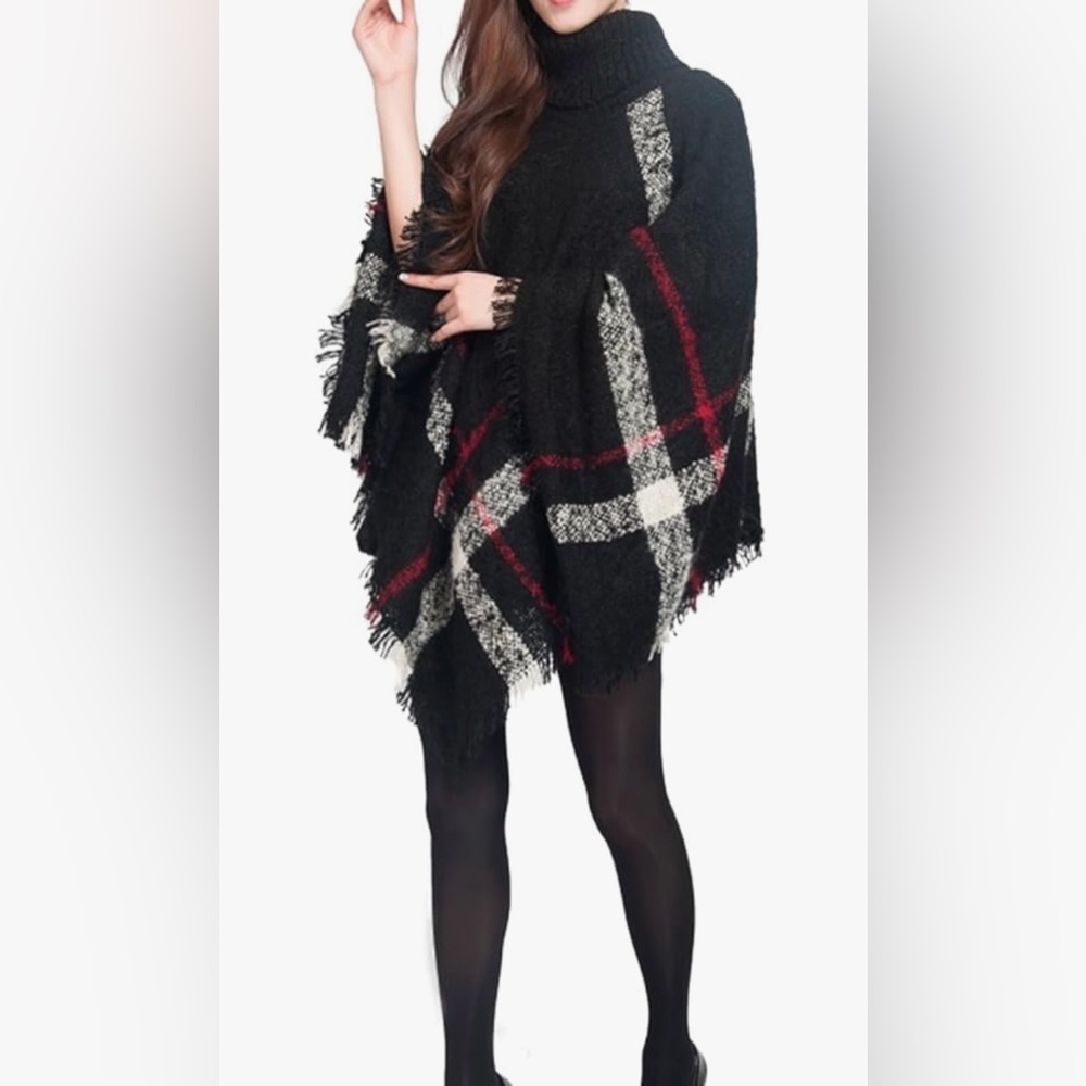 NWT Kollie Moore Coarse Plaid Turtleneck Poncho